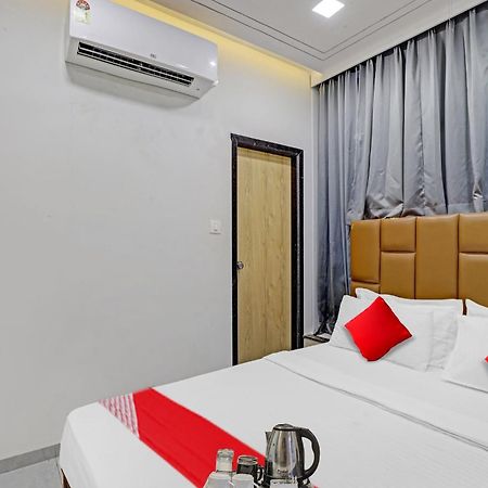 Hotel O Royal Orbit Surat Zewnętrze zdjęcie