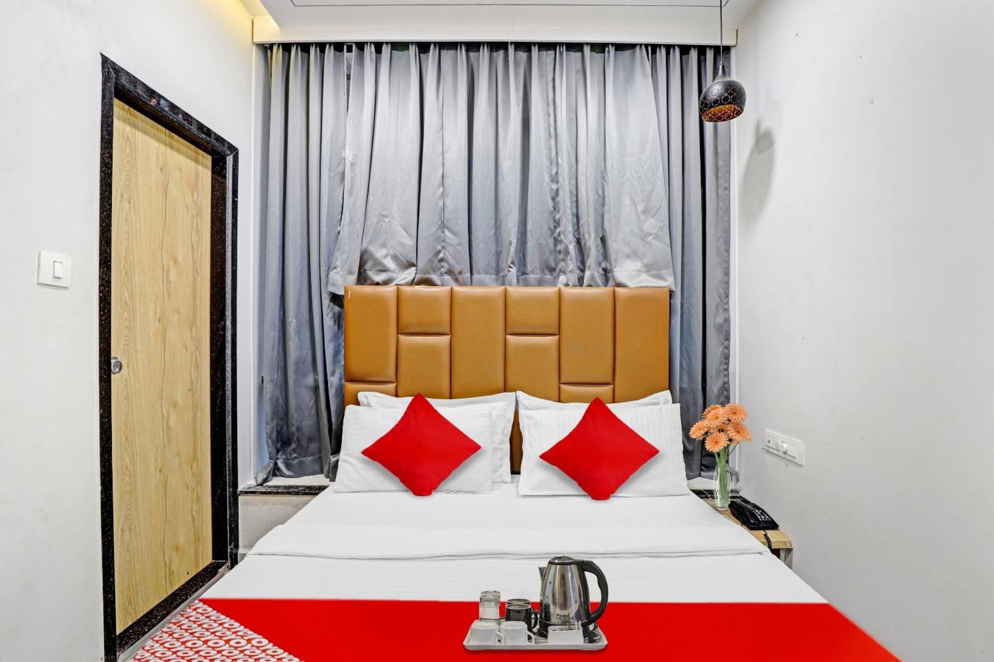 Hotel O Royal Orbit Surat Zewnętrze zdjęcie
